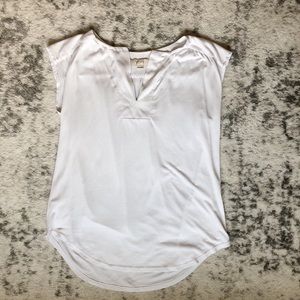 🤍 LOFT Split Neck Blouse White Cap Sleeve Basic